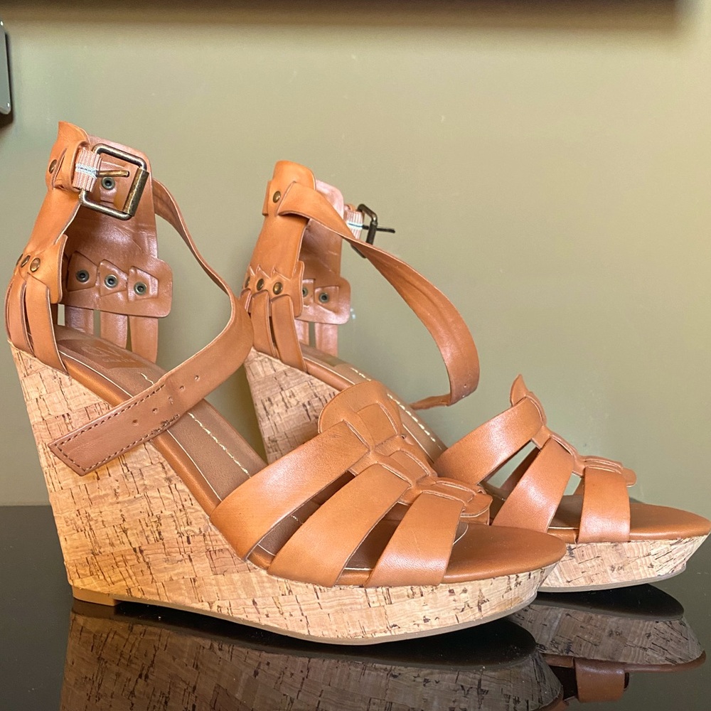 DOLCE VITA | CADBY - WEDGE SANDAL | SIZE 10 |